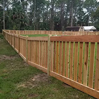 Bella Fence vertical wood rail